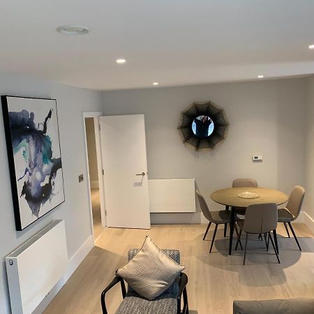 Heathrow North Apartments By Charles Hope 豪士罗 外观 照片