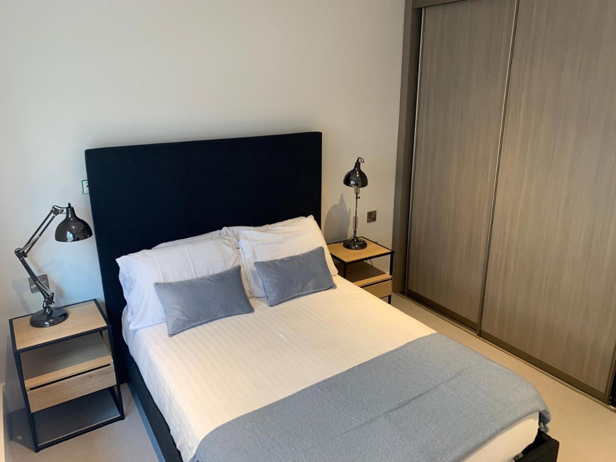 Heathrow North Apartments By Charles Hope 豪士罗 外观 照片